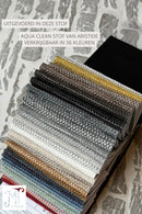 Eetkamerstoel Ivy in off‑white Aquaclean stof met zwarte poten