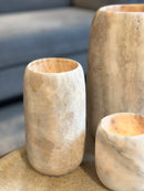 Albast windlicht in beigekleur L - H18 x D10 cm