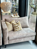 Bank Anneloes 1/2 3 zits element met 1 armleuning in zandkleurige stof