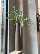 Donkerbruine hoge vaas - Soave - H17 x D76 cm