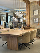 Eettafel Strip met blokpoten van eikenhout in cinnamon kleur – 260x100 cm