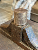 Donkerbruine houten poerkandelaar – L10 × B57 × H20 cm