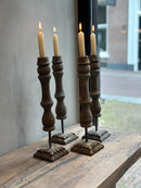 Kandelaar Sisi - Verweerd hout -