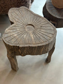 Bijzettafeltje boomstam van vergrijsd hout