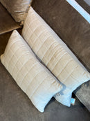 Kaki groen kussen van mousseline stof - 30x50 cm - Reza Irish Cream