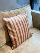 Velours kussen met apricot/champagne streepjes - 45x45 cm - Lorenzo Potters Clay