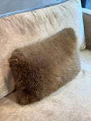 Faux-bont kussen in karamelkleur - 30x50 cm - Julia Otter Brown