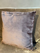 Velours kussen in donkerbruine stof - 45x45 cm - Celeste Chocolate Martini