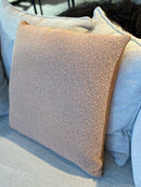 Kussen van koperkleurige bouclé stof - 50x50 cm - Tanja Copper