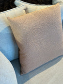 Kussen van koperkleurige bouclé stof - 50x50 cm - Tanja Copper