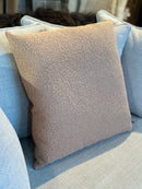 Kussen van koperkleurige bouclé stof - 50x50 cm - Tanja Copper