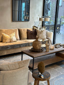 Salontafel van grof hout en smeedijzeren onderstel met onderplank - 160x45x50 cm