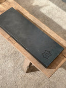 Leren dienblad rechthoek Maria maat M in donkerbruine krokoprint - 60x20x2,5 cm