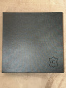 Leren dienblad vierkant Noa maat M in donkerbruine krokoprint - 40x40x2,5 cm