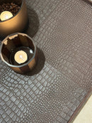 Leren dienblad vierkant Noa maat L in donkerbruine krokoprint - 50x50x2,5 cm