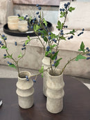 Kunsttak met groen blad en blauwe besjes - 90 cm