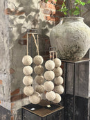 XXL Kralenketting van katoen maché - L20 x B10 x H67 cm