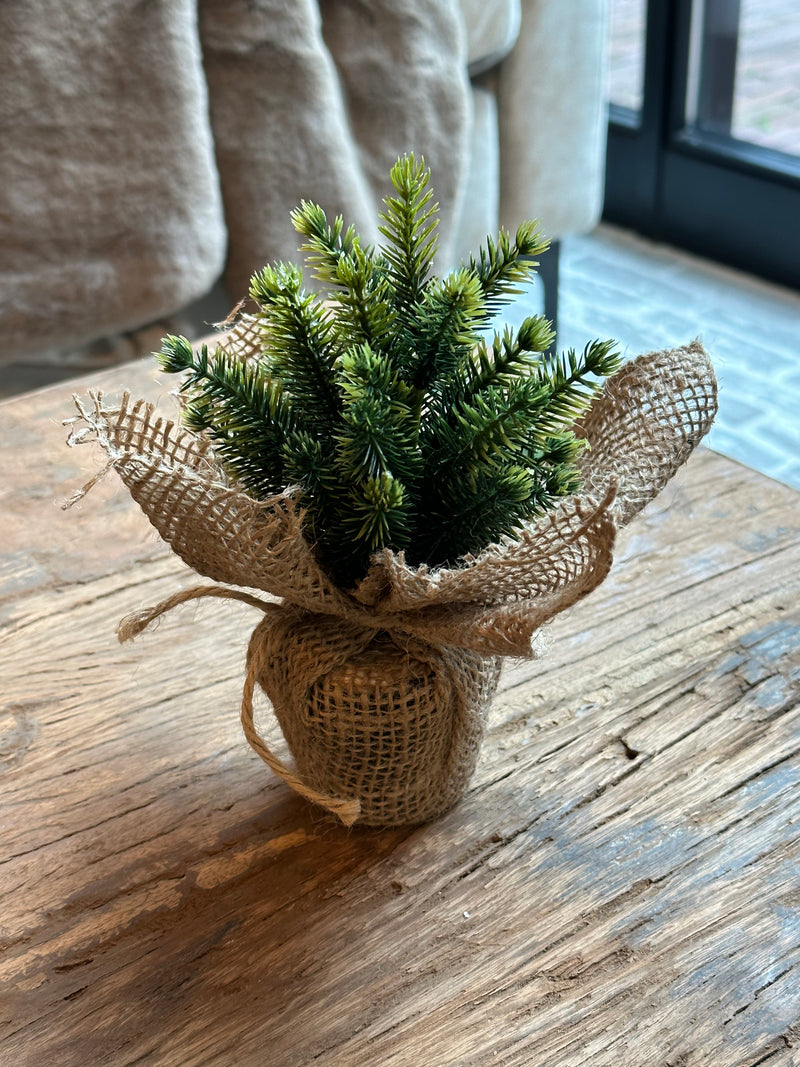 Kunst kerstboompje met jute - 17 cm