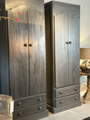 Kast Maartje van Aura Peeperkorn – 2-deurs in antraciet – 50x75x220 cm