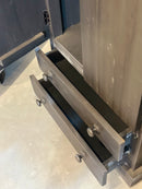 Kast Maartje van Aura Peeperkorn – 2-deurs in antraciet – 50x75x220 cm