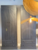 Kast Maartje van Aura Peeperkorn – 2-deurs in antraciet – 50x75x220 cm