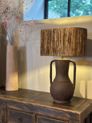 Kruiklamp Rika met raffia gold lampenkap – 65x40 cm