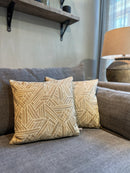 Kussen met grafische patronen - Lapella Gold CLAUDI - 45x45 cm