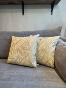 Kussen met grafische patronen - Lapella Gold CLAUDI - 45x45 cm