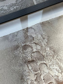 Schilderij met gestructureerde abstracte kunst – zwart hout – 32x42 cm