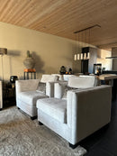 Fauteuil Karel in beige linnen-look stof met 1 lange en 1 korte armleuning