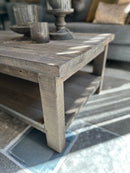 Salontafel van vergrijsd hout - 140x170 cm