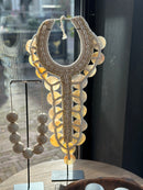 Schelpenketting met parelmoer en touw - 30x68 cm