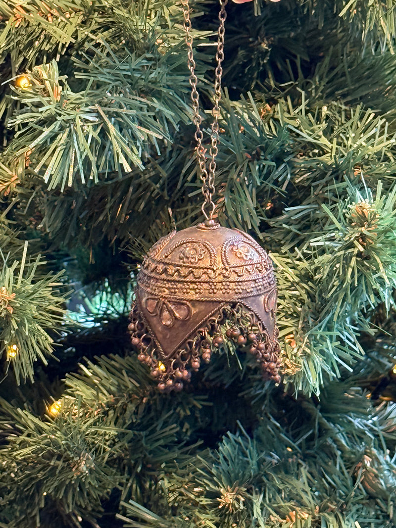 Kersthanger Lou Lou rond met puntjes - B6 x H6 cm