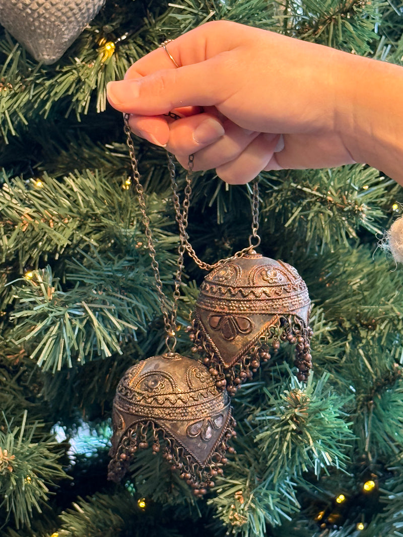 Kersthanger Lou Lou rond met puntjes - B6 x H6 cm