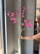 Kunsttak met roze lathyrus bloemen - 117 cm