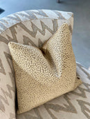 Kussen met goudgroenige stipjes - 45x45 cm - Amy Gold