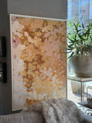Wandkleed in wit floating frame - Abundance - B80 x H110 cm