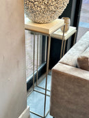 Zuil van goudkleurig staal met crème plateau - H100 B35x35 cm