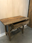 Bureau met lade van Aura Peeperkorn -