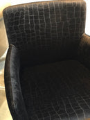 Eetkamerstoel Randy in zwarte velours krokostof met parketwielen