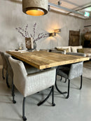 Eetkamerstoel Randy in champagnezilver krokoprint velours met skatewieltjes