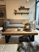 Salontafel Bas met grof houten blad en zwart stalen U-poot 120x60 cm