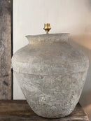 Aura Peeperkorn kruiklamp Loetje - Verweerd grijs aardewerk - 58x60 cm