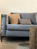 Bank Anneloes in loodgrijze velours stof - 3 zits bank