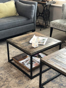 Salontafel met houten blad en zwart stalen frame - 60x60 cm