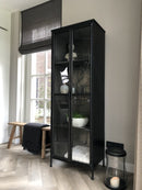 Zwart metalen vitrine kast 2-deurs